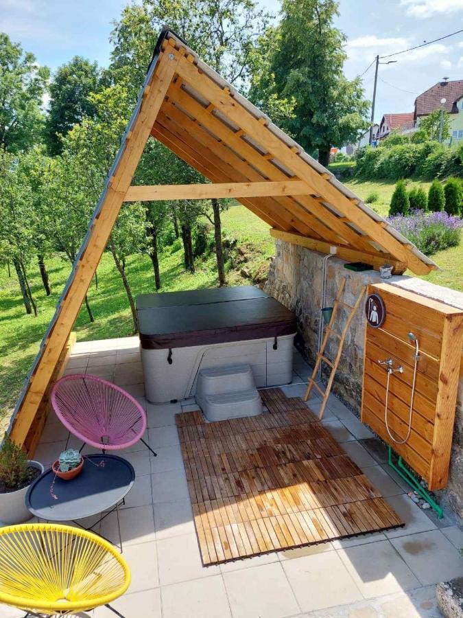 Apartman Hana Lägenhet Drežnik Grad Exteriör bild